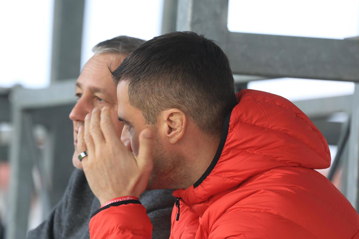 Mihai Rotaru (Universitatea Craiova) și Andrei Nicolescu (Dinamo)