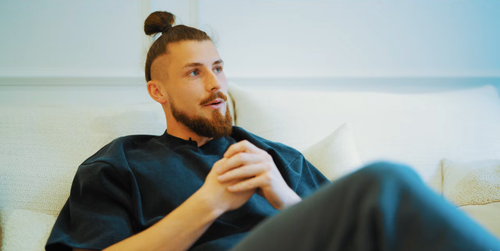Radu Drăgușin așteaptă să vadă unde va juca în 2026 / foto: YouTube Tottenham Hotspur