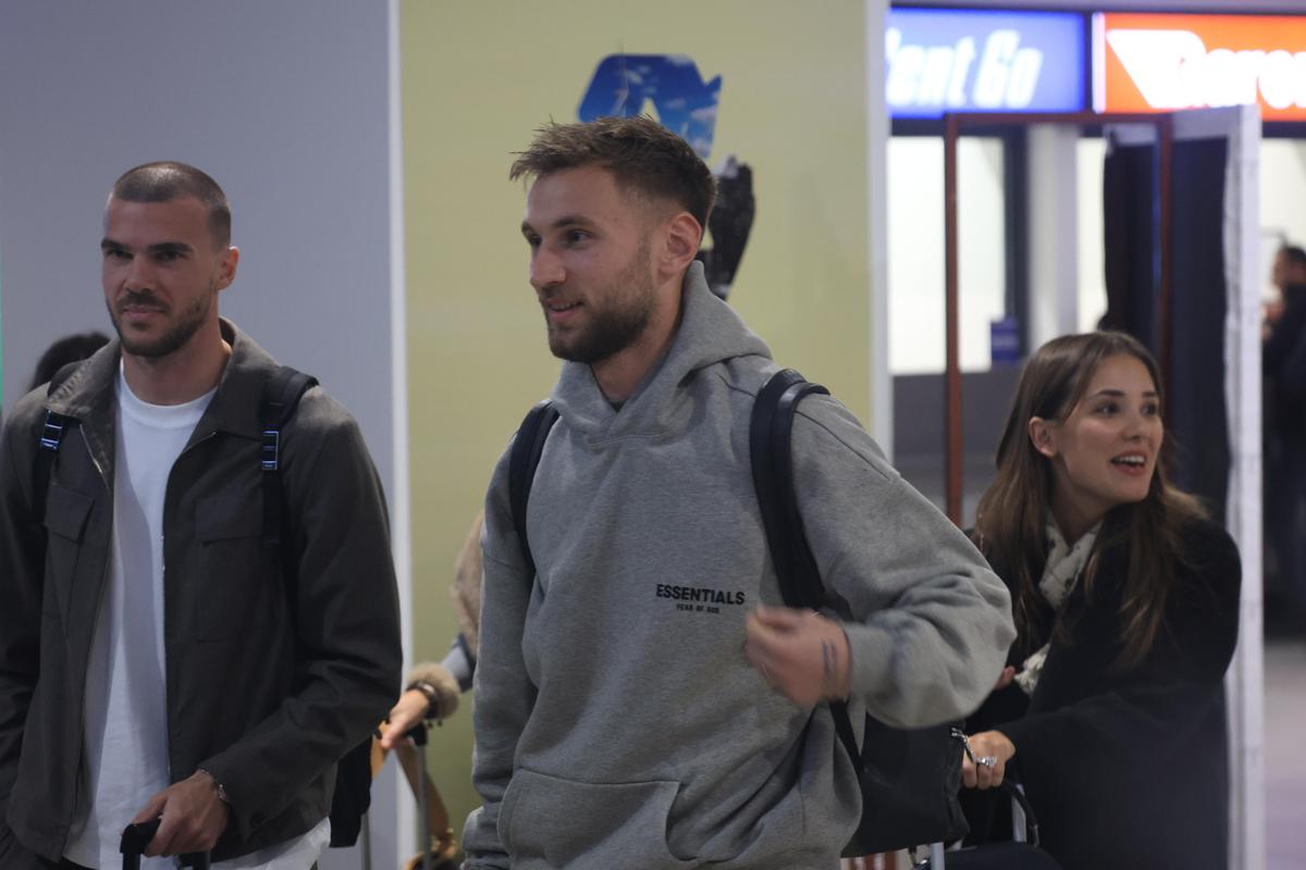 Denis Drăguș a sosit în Antalya pentru a semna cu noua echipă: „E o onoare, abia aștept să joc”