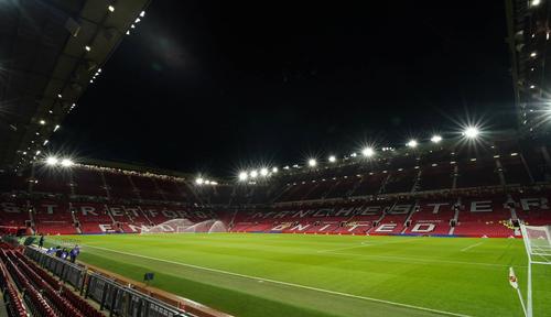 Fanii de pe Old Trafford așteaptă cu nerăbdare numele celui care l-ar înlocui pe termen lung pe managerul demis Ruben Amorim / Foto: Imago