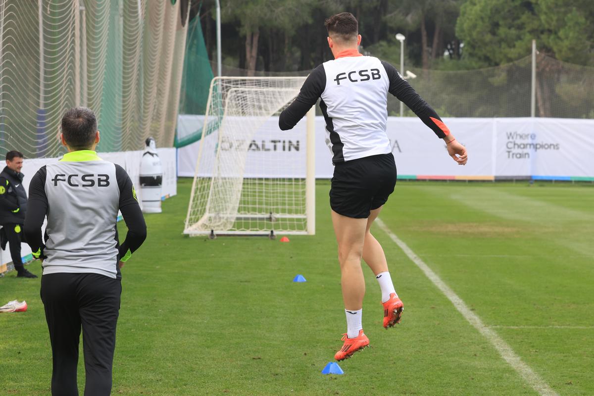 „Ar fi un record!” » Revine să o ajute pe FCSB în play-off?