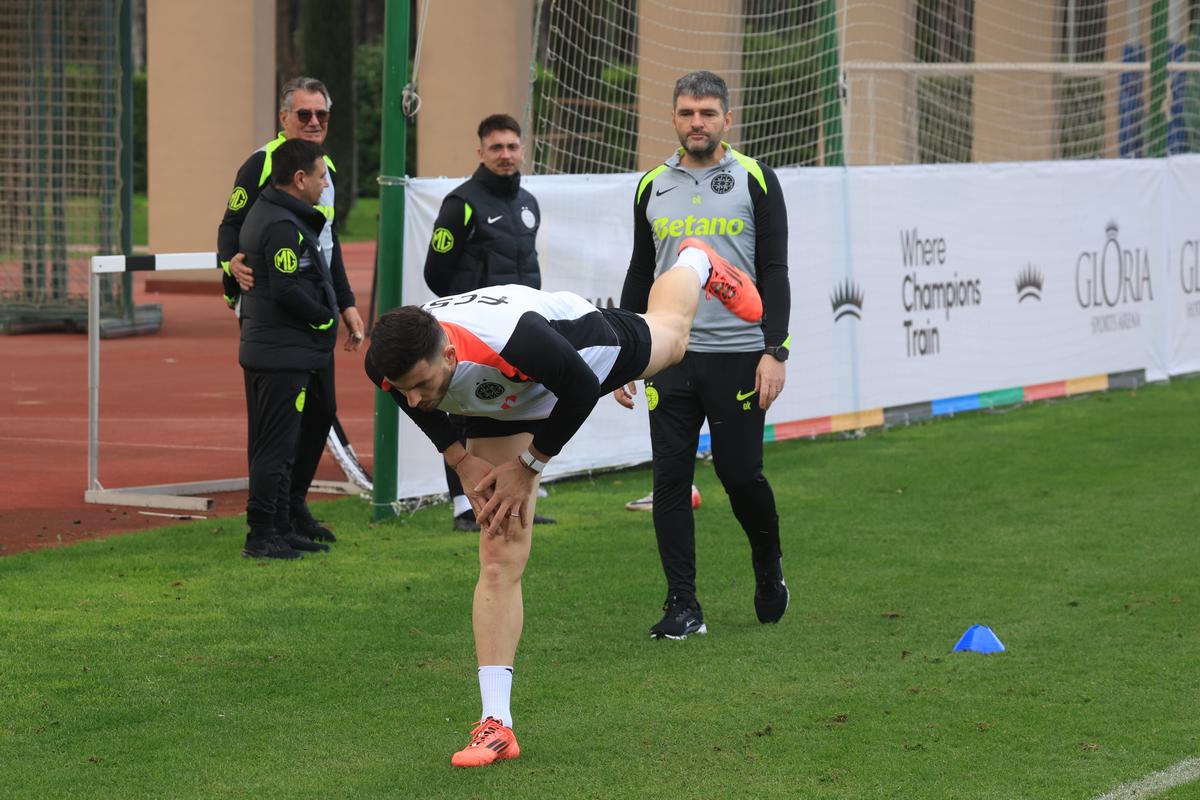 „Ar fi un record!” » Revine să o ajute pe FCSB în play-off?
