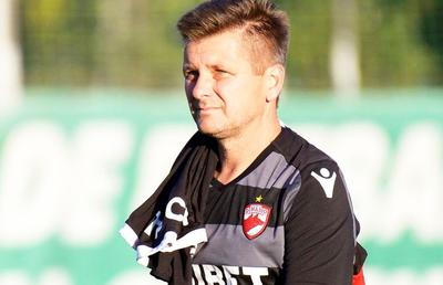FC VOLUNTARI - DINAMO // Dusan Uhrin n-a renunțat la play-off » Cum a încercat să-și mobilizeze jucătorii în conferința de azi