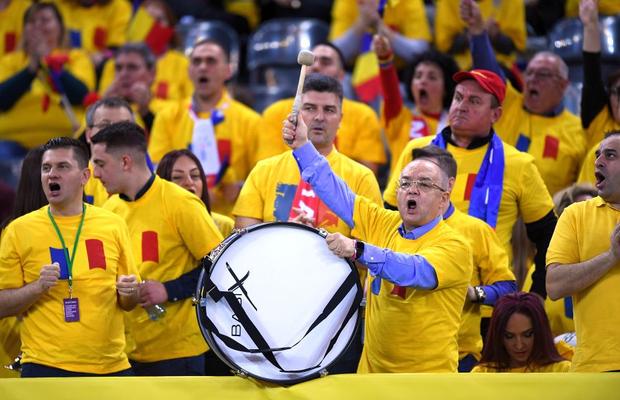 FED CUP, România - Rusia //  FOTO 3 detalii din Sala Polivalentă: cum a fost surprins Dan Petrescu, ce a făcut Emil Boc + noua „regulă” impusă de jucătoare
