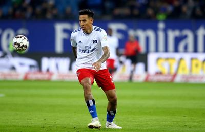 CRAIOVA // EXCLUSIV Ce-a ratat Craiova! Fundaș cu meciuri în Champions League și Europa League