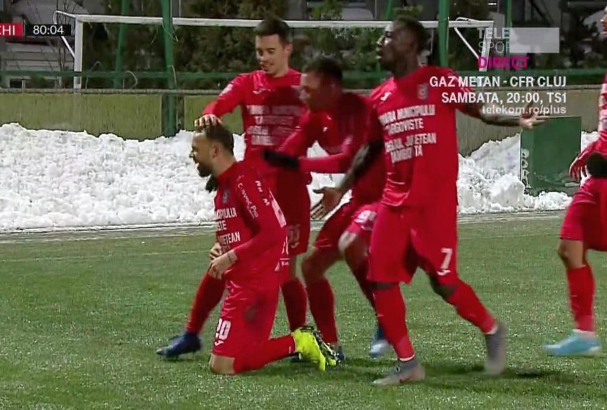 ASTRA - CHINDIA 1-2 // VIDEO+FOTO » Surpriză mare la Giurgiu: Astra a fost lamentabilă, iar Chindia a dat lovitura pe final: 2 goluri în 3 minute!