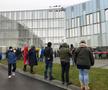 Suporterii s-au strâns pentru a protesta în fața stadionului „Arcul de Triumf” / Sursă foto: GSP.ro