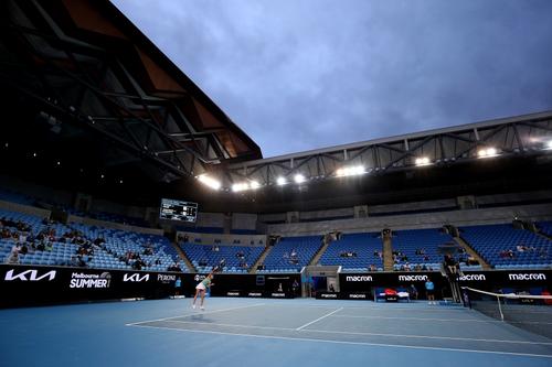 Imagine cu arena  „Margaret Court