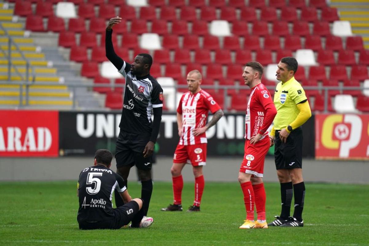 UTA - Hermannstadt 1-1. „Bătrâna Doamnă”, salvată de eroarea lui Istvan Kovacs » Cronică + clasament actualizat