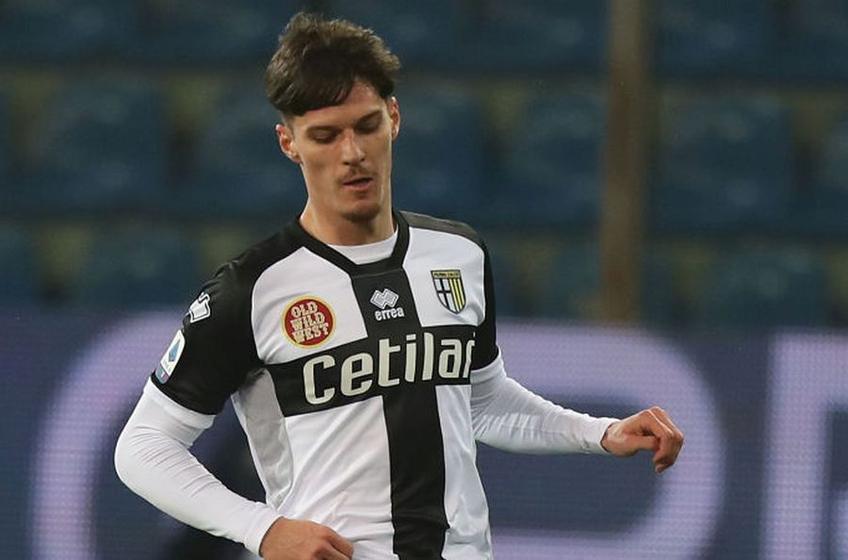 Parma a pierdut cu Bologna, 0-3, în runda cu numărul 21 din Serie A. Introduși în actul secund, la 0-2, Dennis Man și Valentin Mihăilă nu au schimbat soarta jocului.