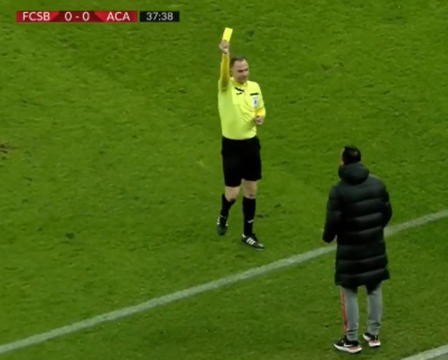 FCSB - Clinceni. Toni Petrea a cedat în timpul meciului: „Vă bateți joc!”