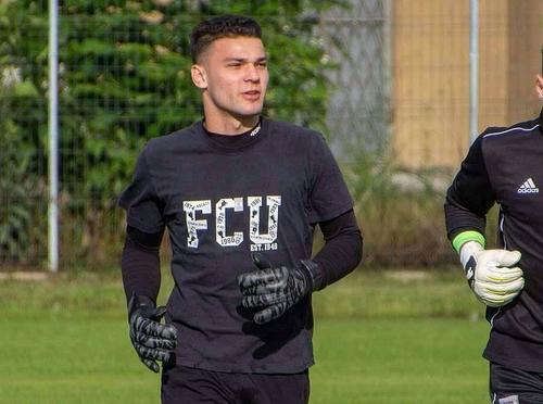 Portarul FCU Craiova, Robert Popa, 18 ani