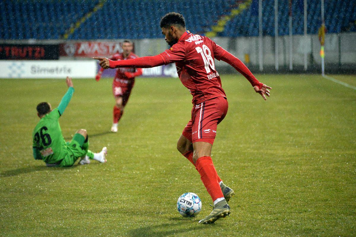 Botoșani - Dinamo 4-0. Cornel Dinu râde de dinamoviști » Fotbalistul luat în vizor: „El e de film, nu de fotbal!”