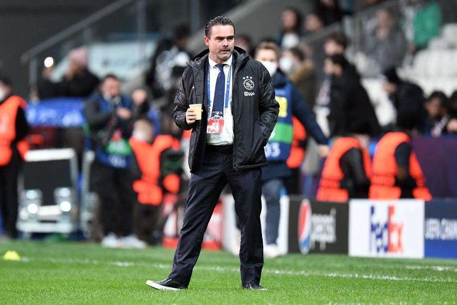 Overmars, hărțuirea și principiile