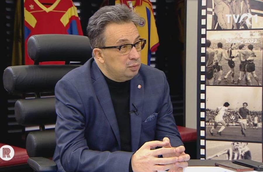 Replay - Istoria Naționalei de fotbal // foto: captură TVR 1 Poveștile lui Marius Mitran, strânse în peste 30 de ani de carieră: „Craiova Maxima e mult mai frumoasă decât Steaua '86. Și povestea, și dramatismul, și tot ce s-a întâmplat cu ea”