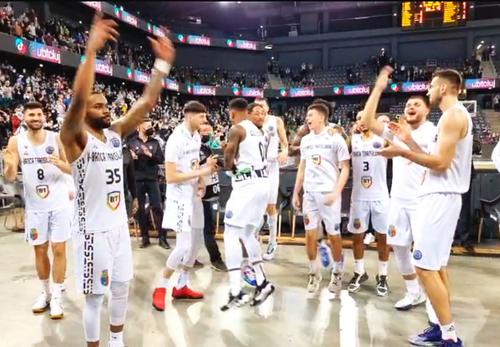 U-BT Cluj-Napoca a câștigat meciul cu belgienii de la Oostende, scor 86-75, din grupa K a Ligii Campionilor la baschet masculin, a treia competiție a Europei, după Euroligă și Eurocupă.