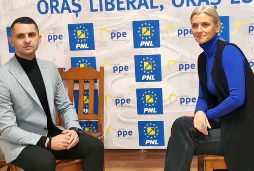 Iulian Călin și Alina Gorghiu