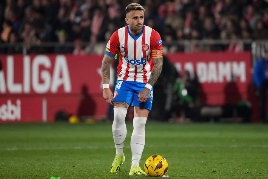 Aleix Garcia în tricoul Gironei / Foto: Imago Images Salt fabulos pentru fostul jucător din Superligă » Poate semna cu o echipă uriașă din Europa!