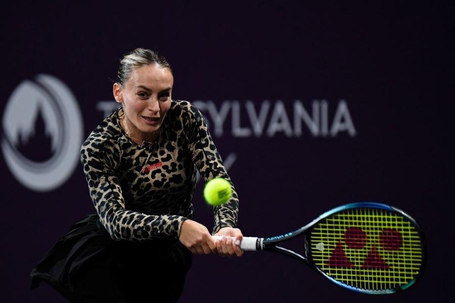 Ana Bogdan în acțiune la Transylvania Open Foto: Imago Ana Bogdan, din nou în sferturi de finală la Transylvania Open: „Vreau să mă recuperez și să mănânc un desert bun”