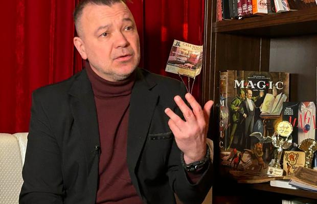 Nepotul lui Titi Teașcă le răspunde dur fostelor glorii care l-au criticat pe antrenor: „Să le fie rușine! » Interviu amplu despre „Micul Napoleon”: „Noi suntem într-o formă intelectuală de existență, ca niște extratereștri”
