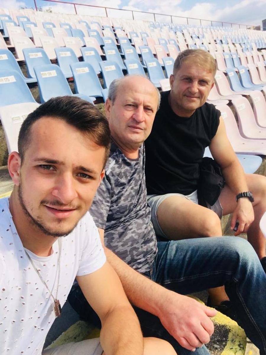 Gabriel Zahiu, în centru, venea ocazional la Buzău Trupul fostului fotbalist de la Steaua se află de două luni într-o morgă din Suedia » Cum l-au găsit rudele