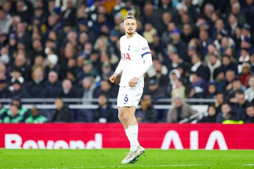 Radu Drăgușin în tricoul lui Tottenham / Foto: Imago Images