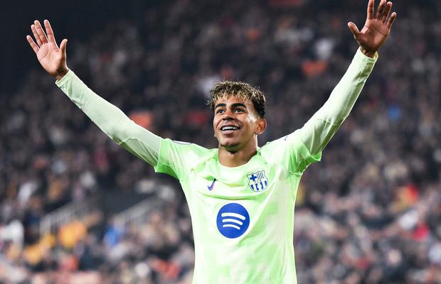 Barcelona germană a măturat Valencia! » Hansi Flick: „Ăsta-i stilul, cu foame pentru următorul gol”
