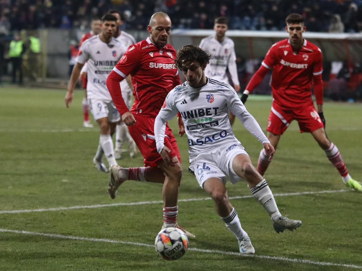 Raul Opruț vrea ca toate echipele de tradiție să ajungă în play-off: „Va fi incendiar!”