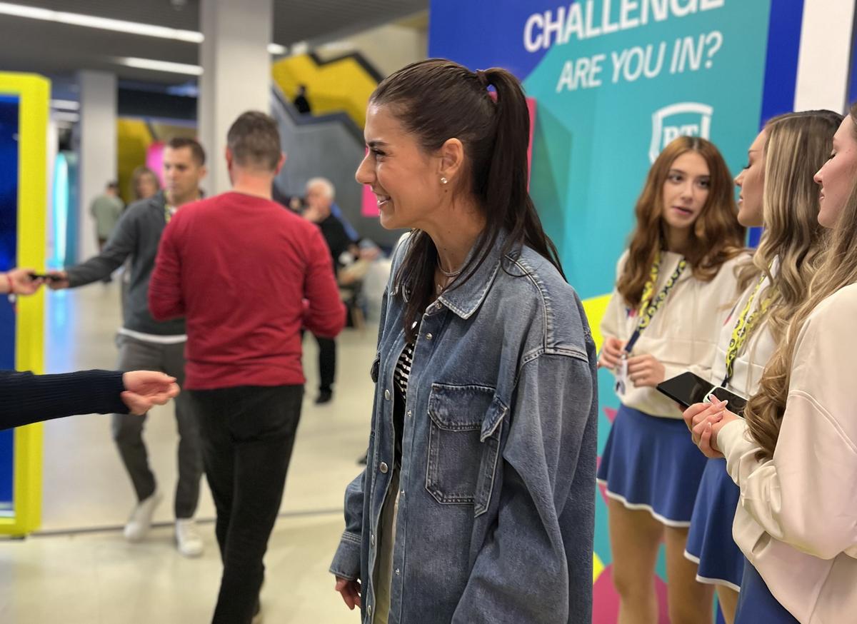 Sorana Cîrstea, interacțiune cu fanii în BTarena, la Transylvania Open