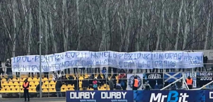 Denis Alibec, contestat de ultrași » Mesajul apărut la Slobozia - Farul