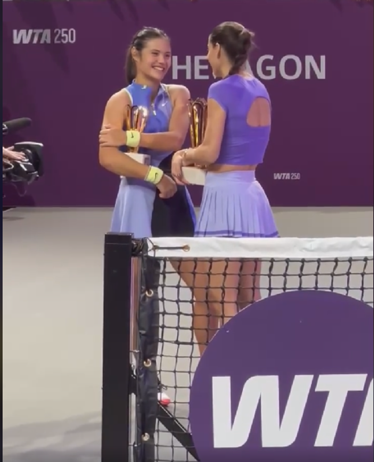 Sorana Cîrstea, CAMPIOANĂ la Transylvania Open! A cedat doar două game-uri în finala cu Emma Răducanu