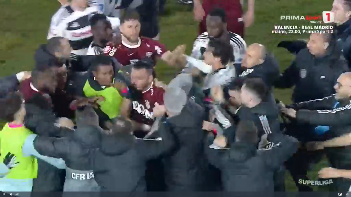 Cristiano Bergodi a făcut scandal la finalul meciului dintre CFR Cluj și U Cluj