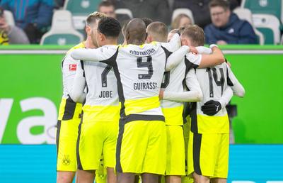 Wolfsburg - Dortmund, decis de un gol venit în minutul 87! Clasamentul în Bundesliga