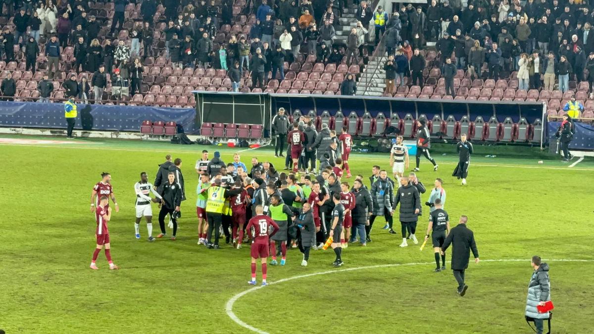 CFR Cluj, victorie uriașă cu U Cluj! Daniel Pancu a readus echipa la viață, Bergodi a avut o ieșire animalică la final
