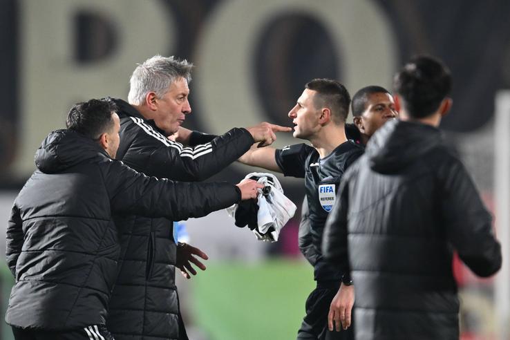 Cristiano Bergodi a sărit la bătaie după CFR Cluj - U Cluj / FOTO: Imago