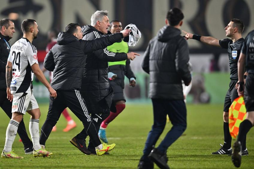Cristiano Bergodi, furios după CFR Cluj - U Cluj / foto Imago Images