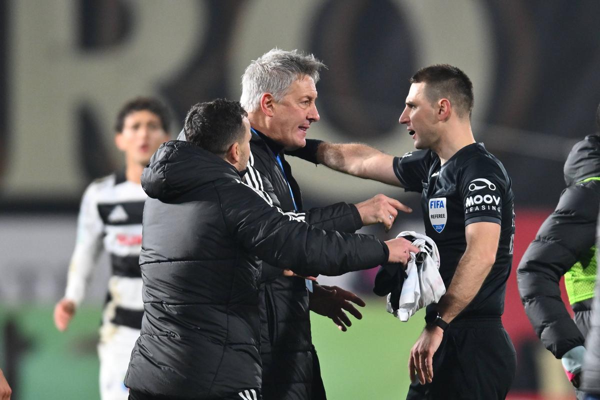 Cristiano Bergodi a făcut scandal la finalul meciului dintre CFR Cluj și U Cluj