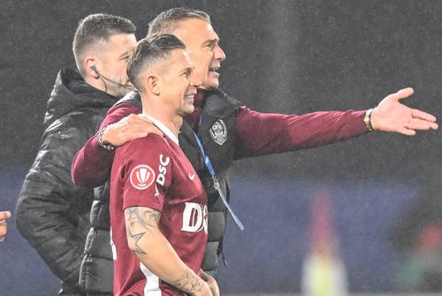 Daniel Pancu spune că ar putea să se mai bazeze pe Ciprian Deac în acest sezon // FOTO: Imago Images