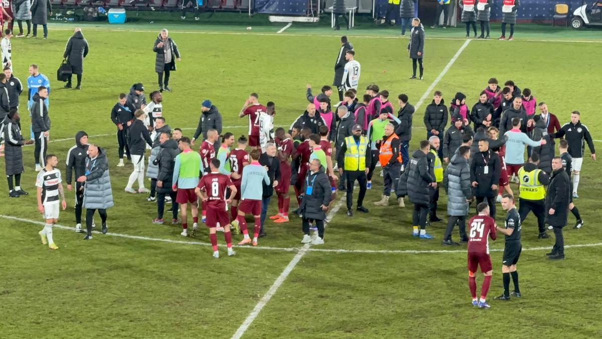 Cristiano Bergodi a făcut scandal la finalul meciului dintre CFR Cluj și U Cluj