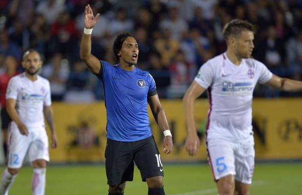 EXCLUSIV VIDEO Eric, la un pas de FCSB: „M-a sunat Anamaria Prodan să-mi spună că mă vrea Becali! Am făcut accident pe drum”