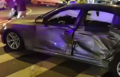 VIDEO Mihai Chirica, primarul Iașiului, a fost transportat la spital! Implicat într-un accident rutier, după ce plecase la pauză de la Poli Iași - Dinamo