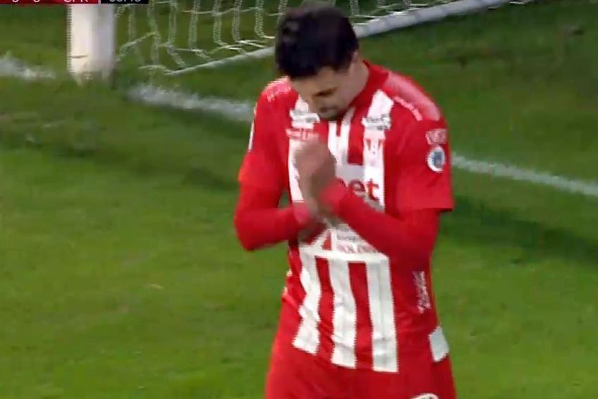 Adi Petre a ratat inexplicabil cu CFR Cluj / Captură Look Sport