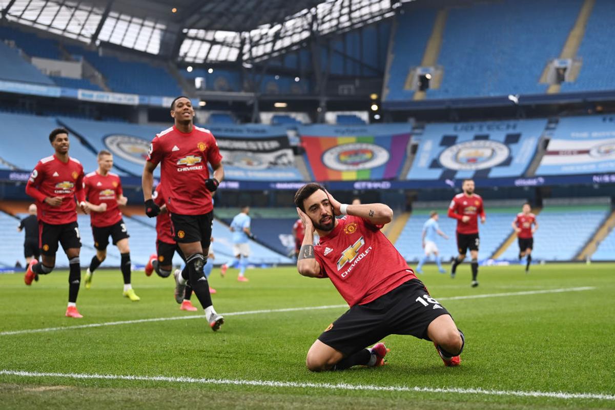 FOTO. Manchester e roșu » United întrerupe seria incredibilă de victorii a rivalei și urcă pe doi în Premier League! City, de nerecunoscut