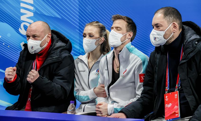 Zhulin, în stânga imaginii / FOTO: Imago-Images