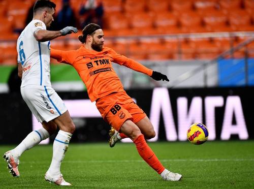 Eric Bicfalvi (34 de ani) a reușit să înscrie un gol spectaculos în campionatul din Rusia, deși echipa sa, Ural, a fost învinsă pe terenul celor de la FC Krasnodar, scor 2-1.