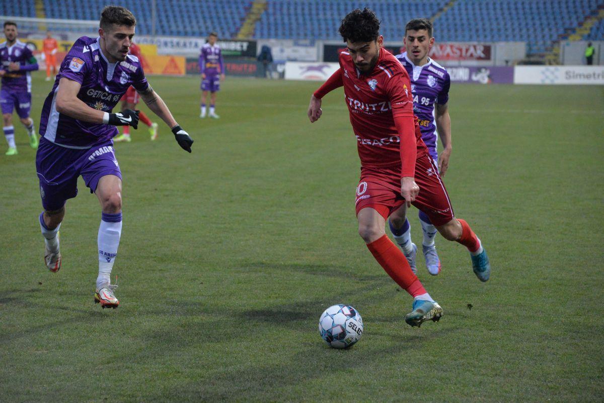 Jucătorii i-au întrerupt interviul lui Prepeliță » Descătușat după ce a dus FC Argeș în play-off: „Îi iubesc pe contestatari”