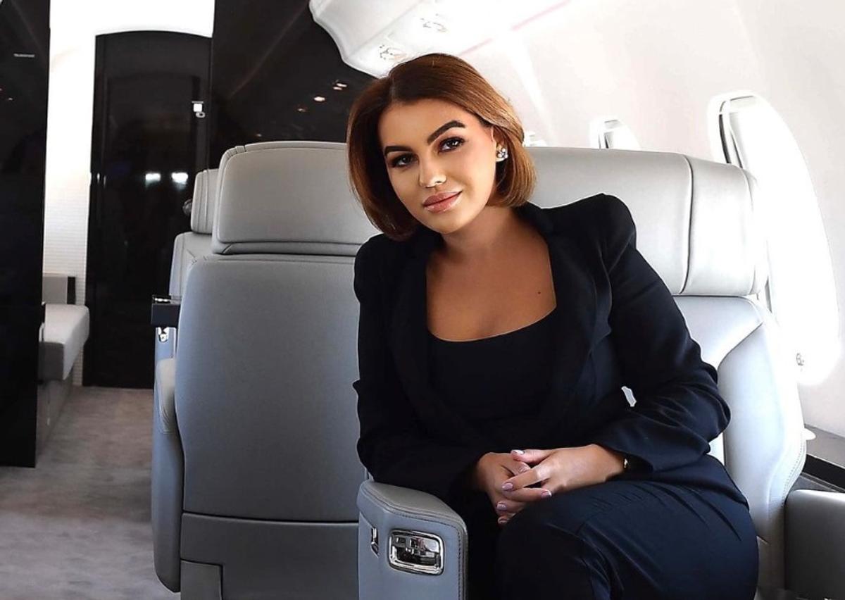 „De ce ești cu cineva de 77 de ani?” » Romina Gingașu, soția de 34 de ani a bossului Ferrari, declarații explozive: „Așa am «decolat»”