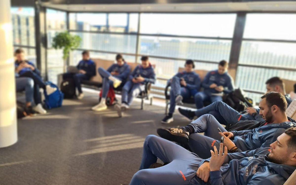 Naționala de handbal a României, sperietură în avion: „tricolorii” n-au putut ateriza în Feroe din cauza unei furtuni de zăpadă