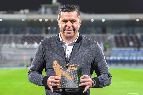 Cosmin Contra îi va prelua pe saudiții de la Damac