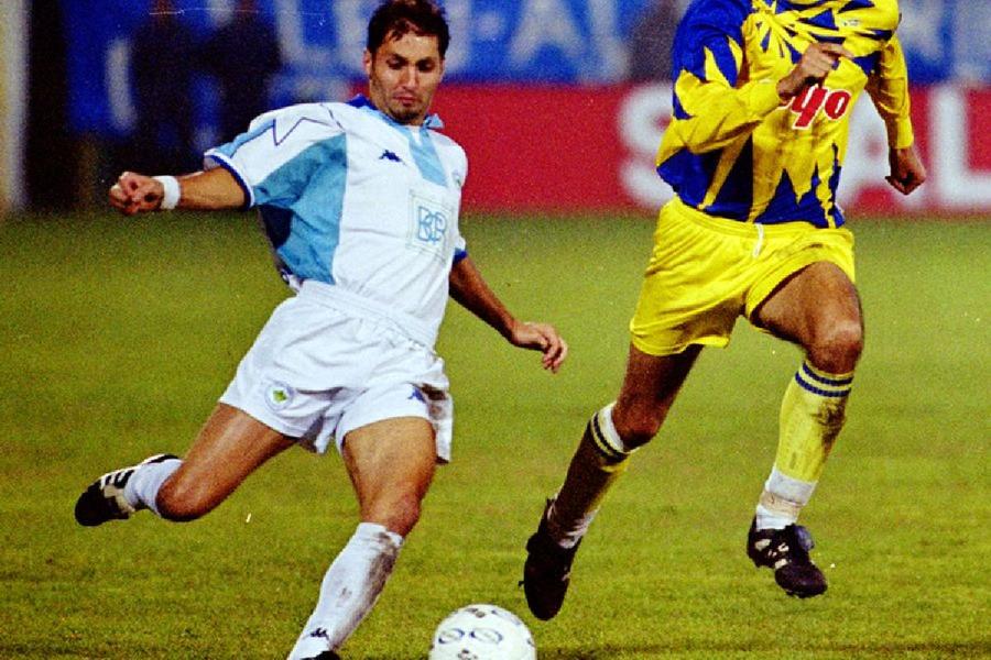 „Mie îmi place!” » Golgheter la Dinamo în anii '90, contra curentului pe subiectul siglei: „Arată viitorul!”